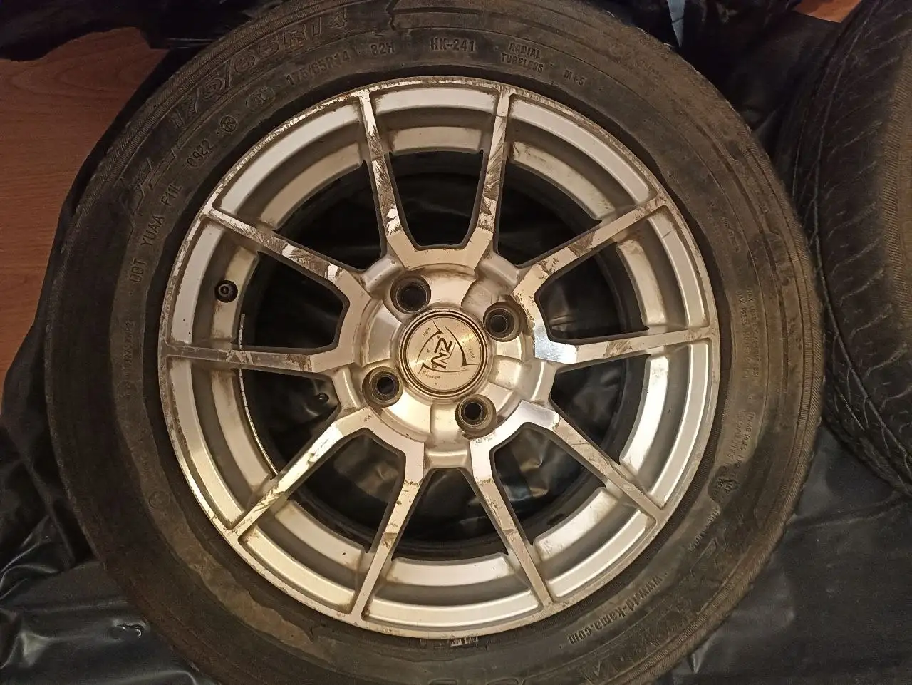 Продам диски r14 с резиной КАМА 175/65 - Колесные диски и шины (Запчасти) в Самара