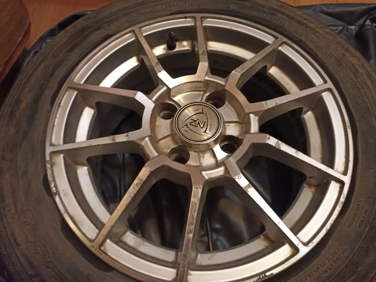 Продам диски r14 с резиной КАМА 175/65 - Колесные диски и шины (Запчасти) в Самара