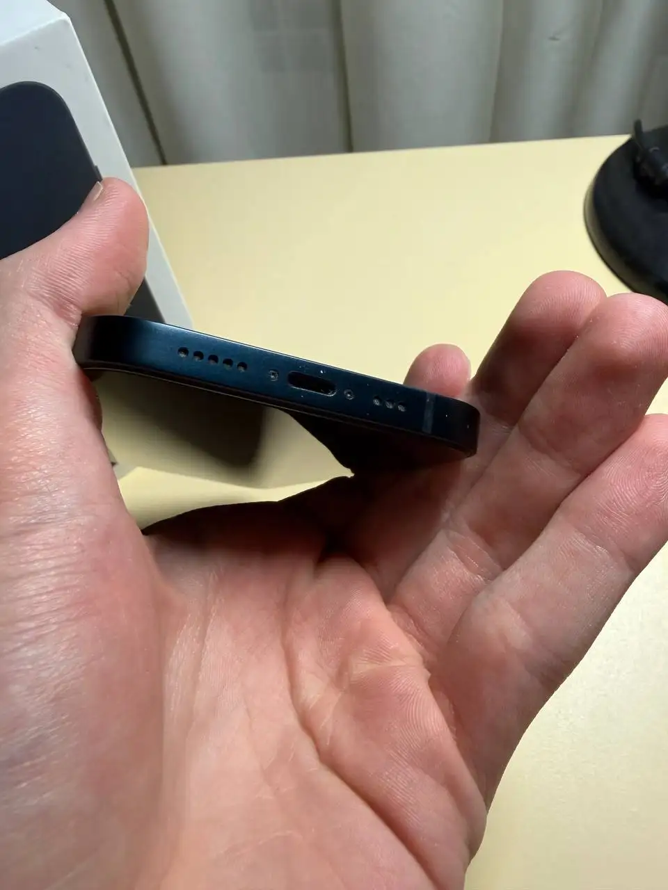 iPhone 13 с аксессуарами - Смартфоны (Электроника) в Самара