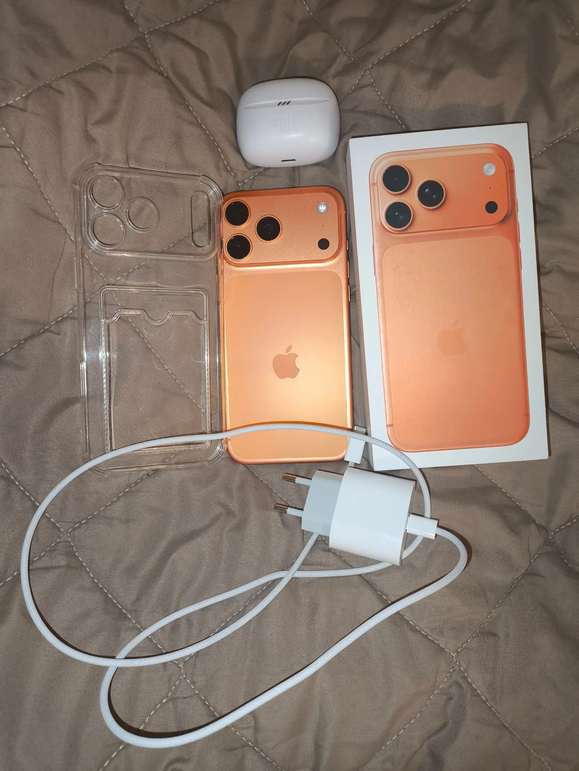 Продаётся оригинальный iPhone 17 Pro Max 256/12 - Смартфоны (Электроника) в Самара