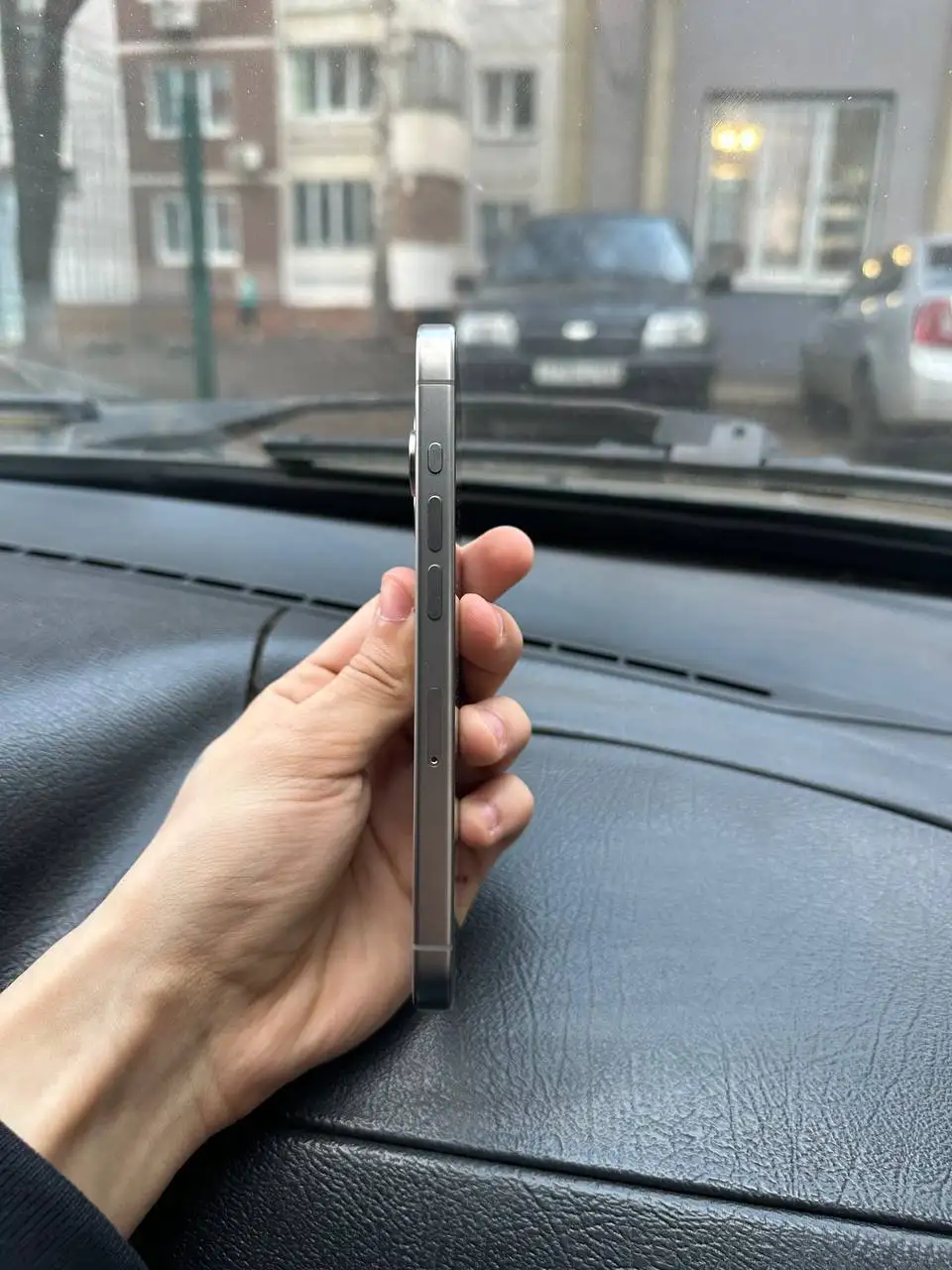 Продажа iPhone 15 Pro 256 ГБ - Смартфоны (Электроника) в Самара