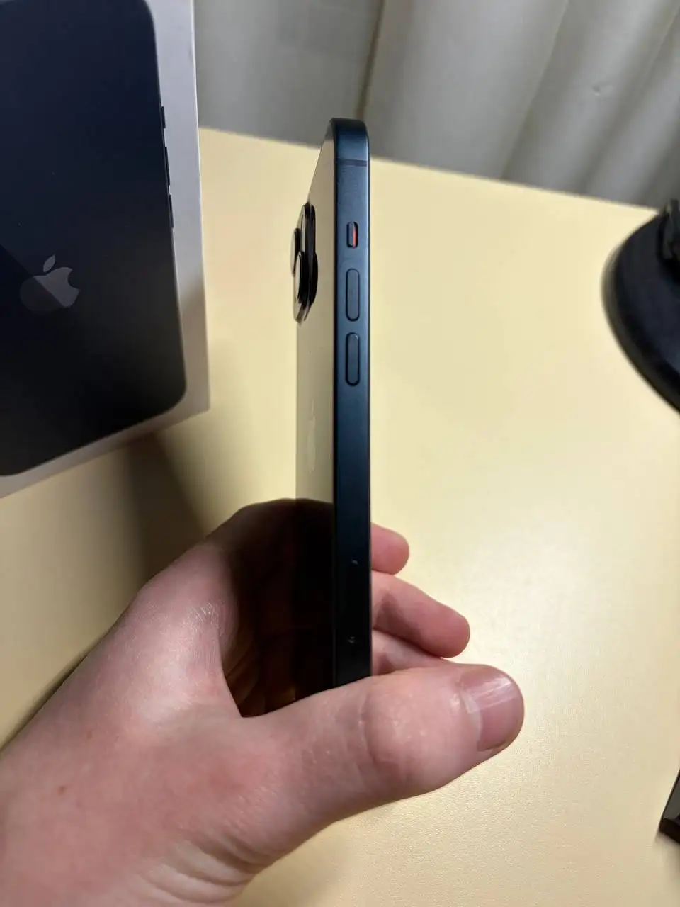 Продажа iPhone 13 128 ГБ синий - Смартфоны (Электроника) в Самара