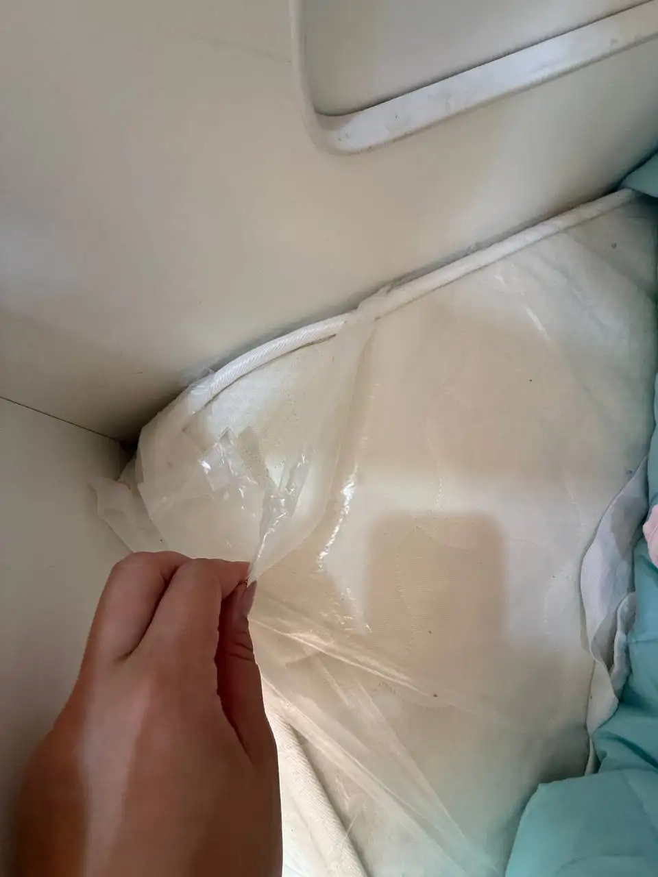 Продам двухъярусную кровать с комодом и матрасами - Мебель (Барахолка) в Самара