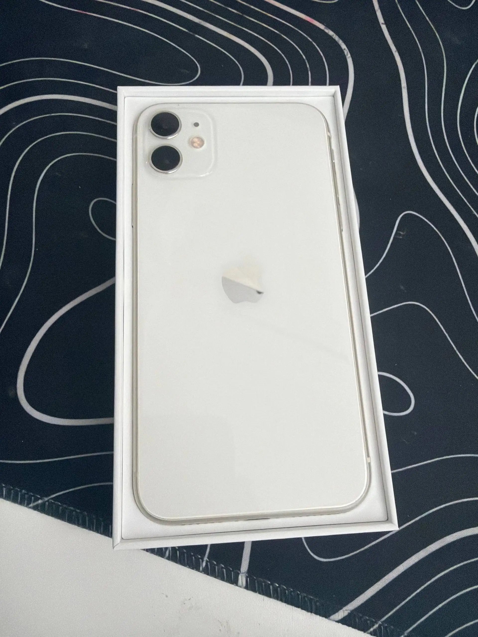 Продам iPhone 11 128 ГБ с 86% аккумулятора - Смартфоны (Электроника) в Самара