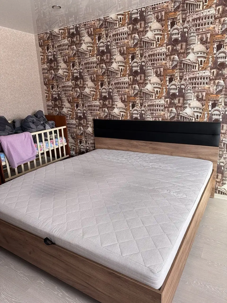 Продам кровать с матрасом, двухспальная - Мебель (Для дома и дачи) в Самара