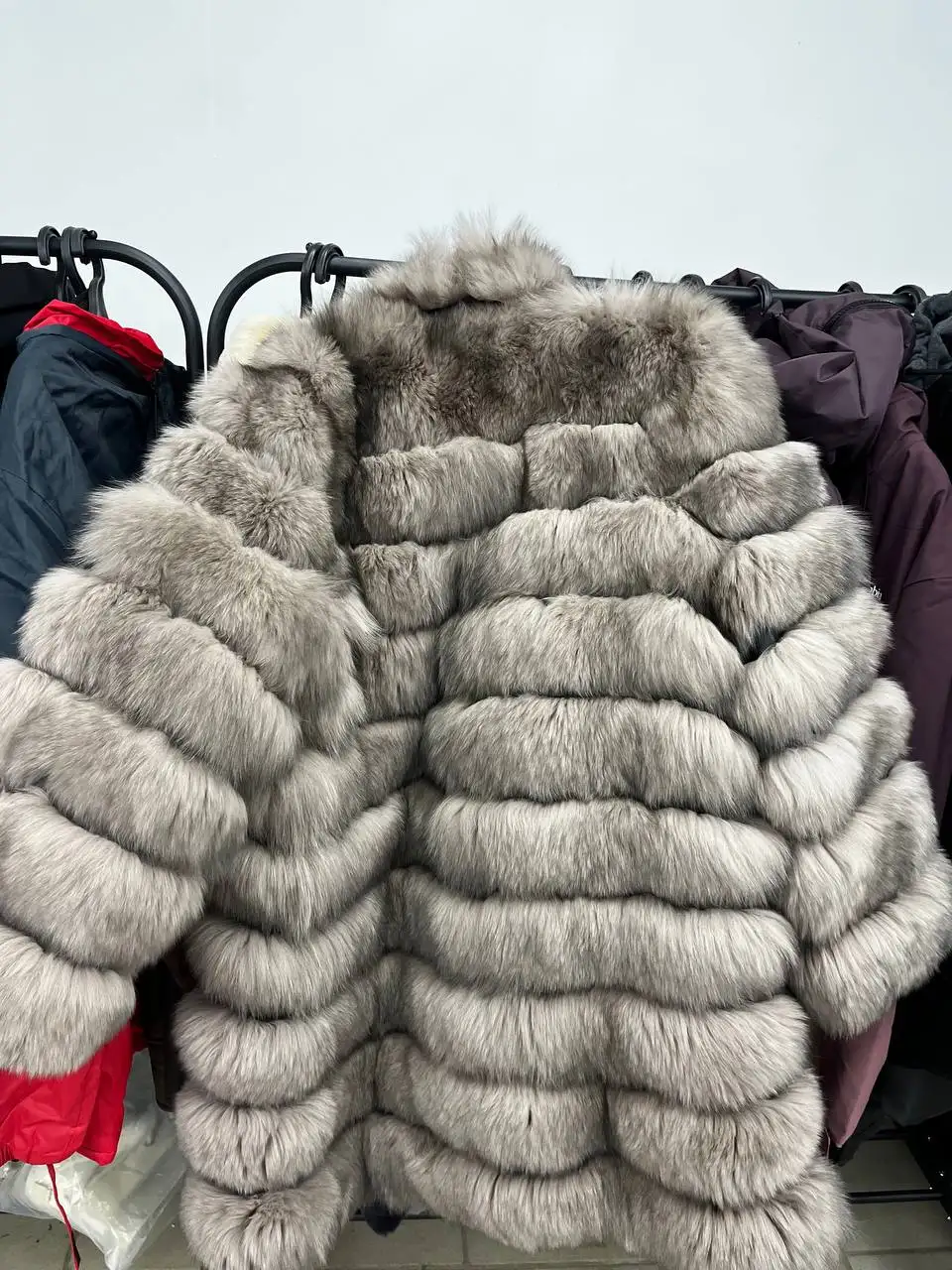 Шуба песец оригинальная - Верхняя одежда (Одежда) в Самара