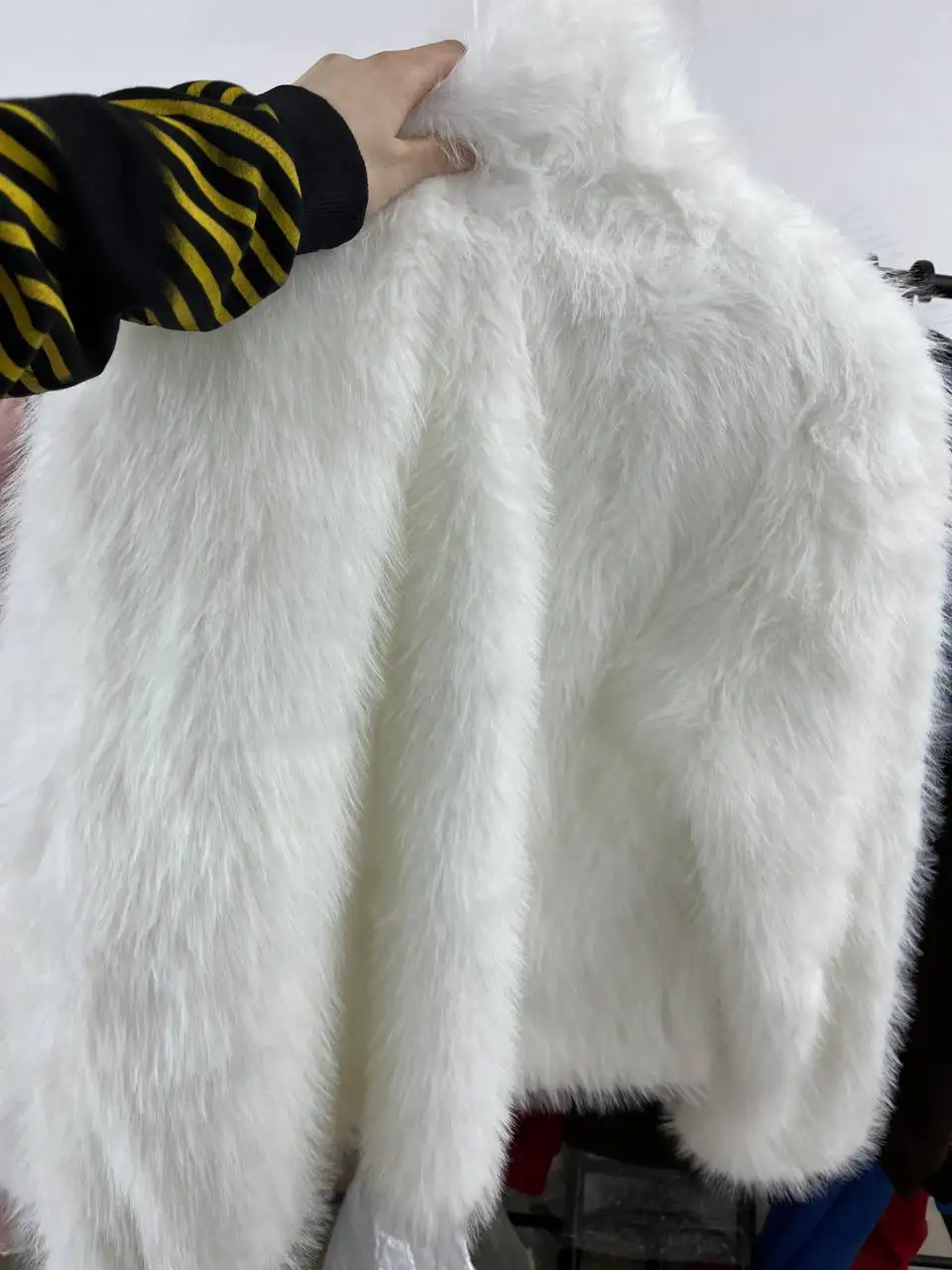 Шуба новая - Верхняя одежда (Одежда) в Самара