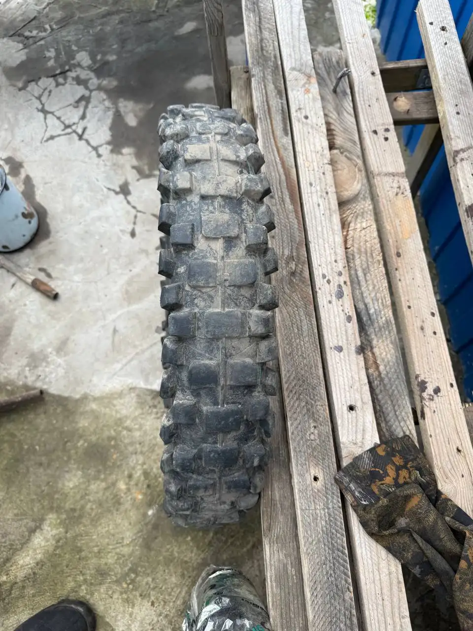 Продам покрышки Эндуро - Запчасти (Барахолка) в Самара