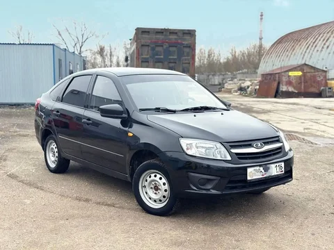 Продажа Lada Granta 2014 года в Самаре - Аккумуляторы в Самара