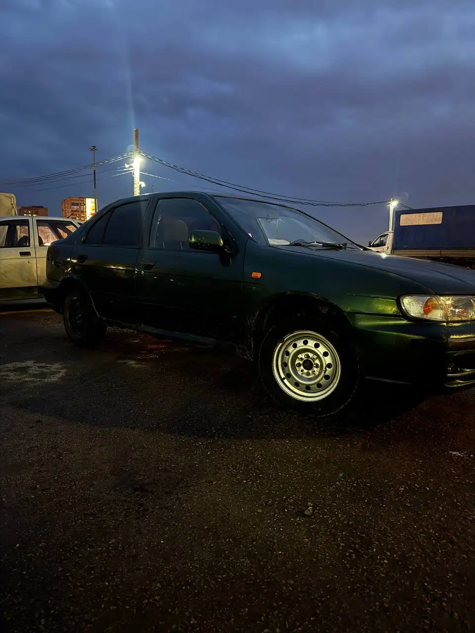 Продажа автомобиля Nissan Almera 1998 года - Авто в Самара