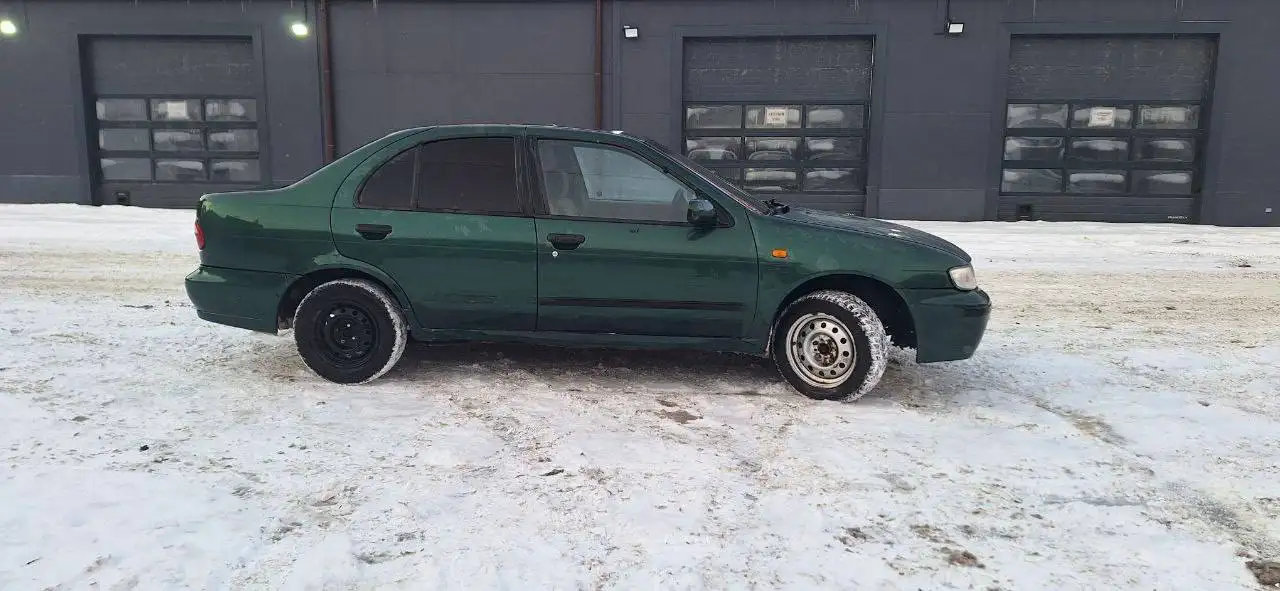 Продажа автомобиля Nissan Almera 1998 года - Авто в Самара