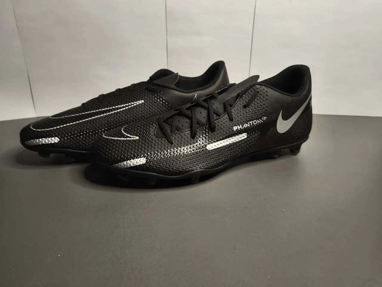 Продажа футбольных бутс разных моделей - Спортивная одежда (Одежда) в Самара