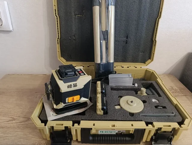 Лазерный уровень FENG BAO 4D 16 линий - Строительное оборудование в Самара