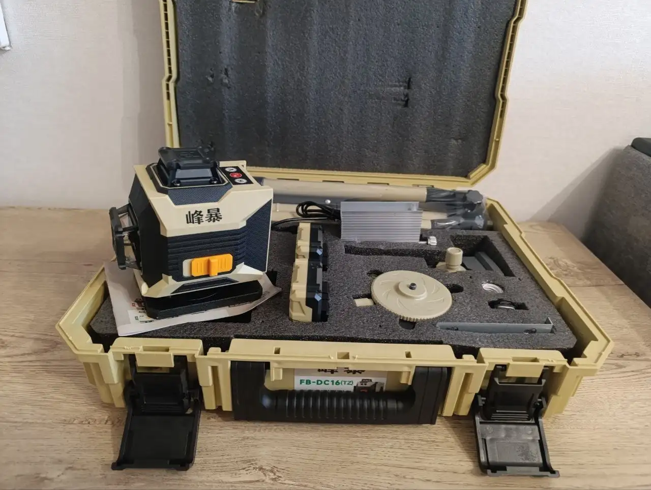 Лазерный уровень FENG BAO 4D 16 линий - Строительное оборудование (Барахолка) в Самара