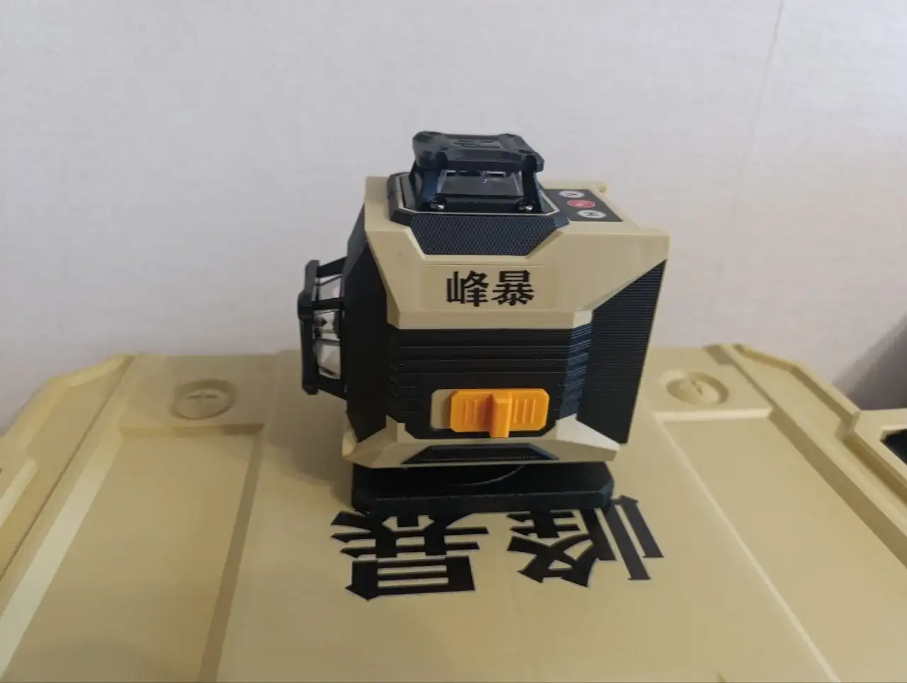 Лазерный уровень FENG BAO 4D 16 линий - Строительное оборудование (Барахолка) в Самара