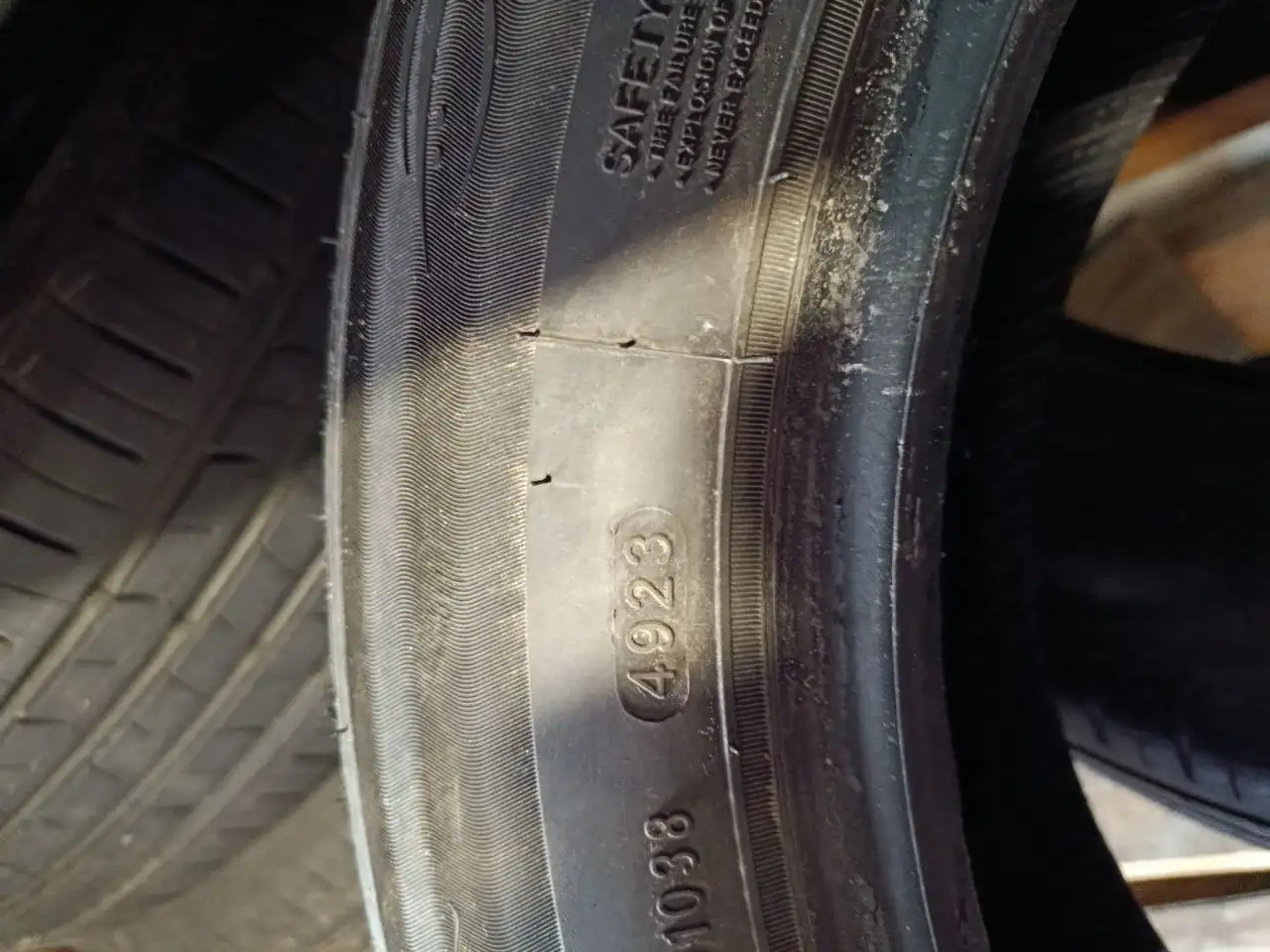 Продам летние шины 205/60/16 - Шины и диски (Запчасти) в Самара