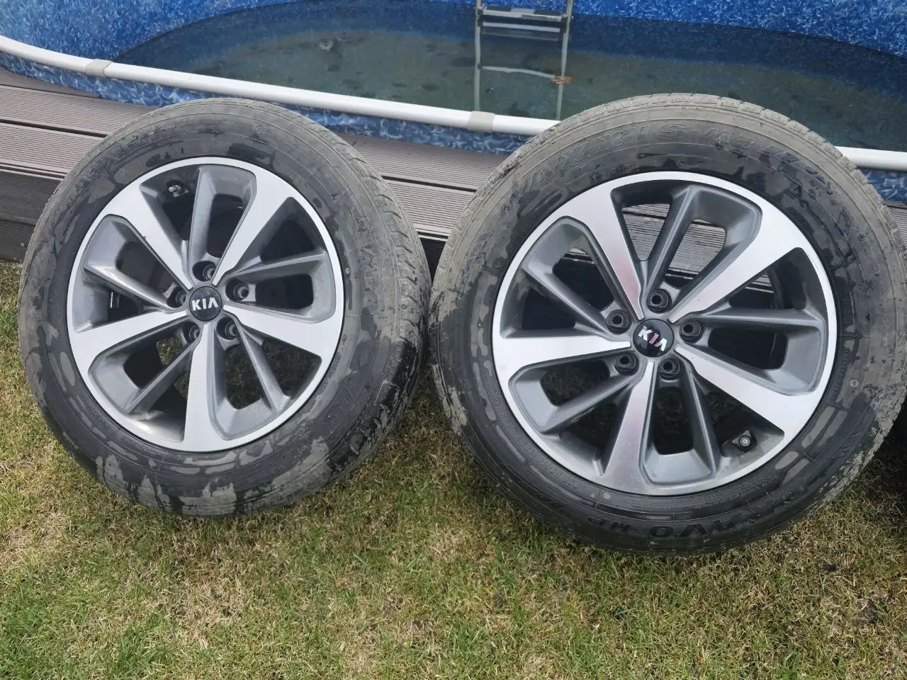 Продам 4 колеса Maxxis на дисках с датчиками давления для Kia Sorento - Шины и диски (Запчасти) в Самара