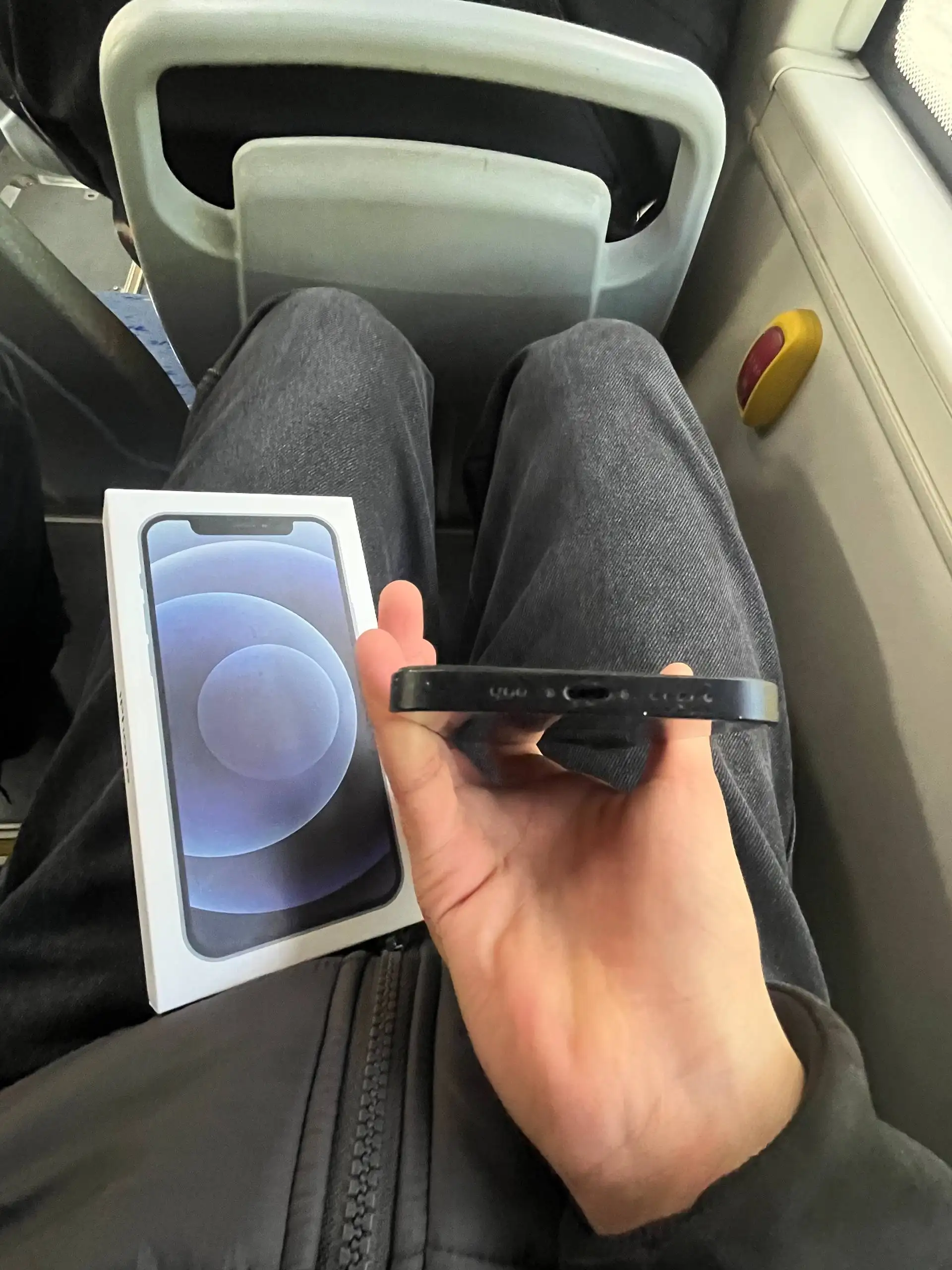 Продам iPhone 12 - Мобильные телефоны (Электроника) в Самара