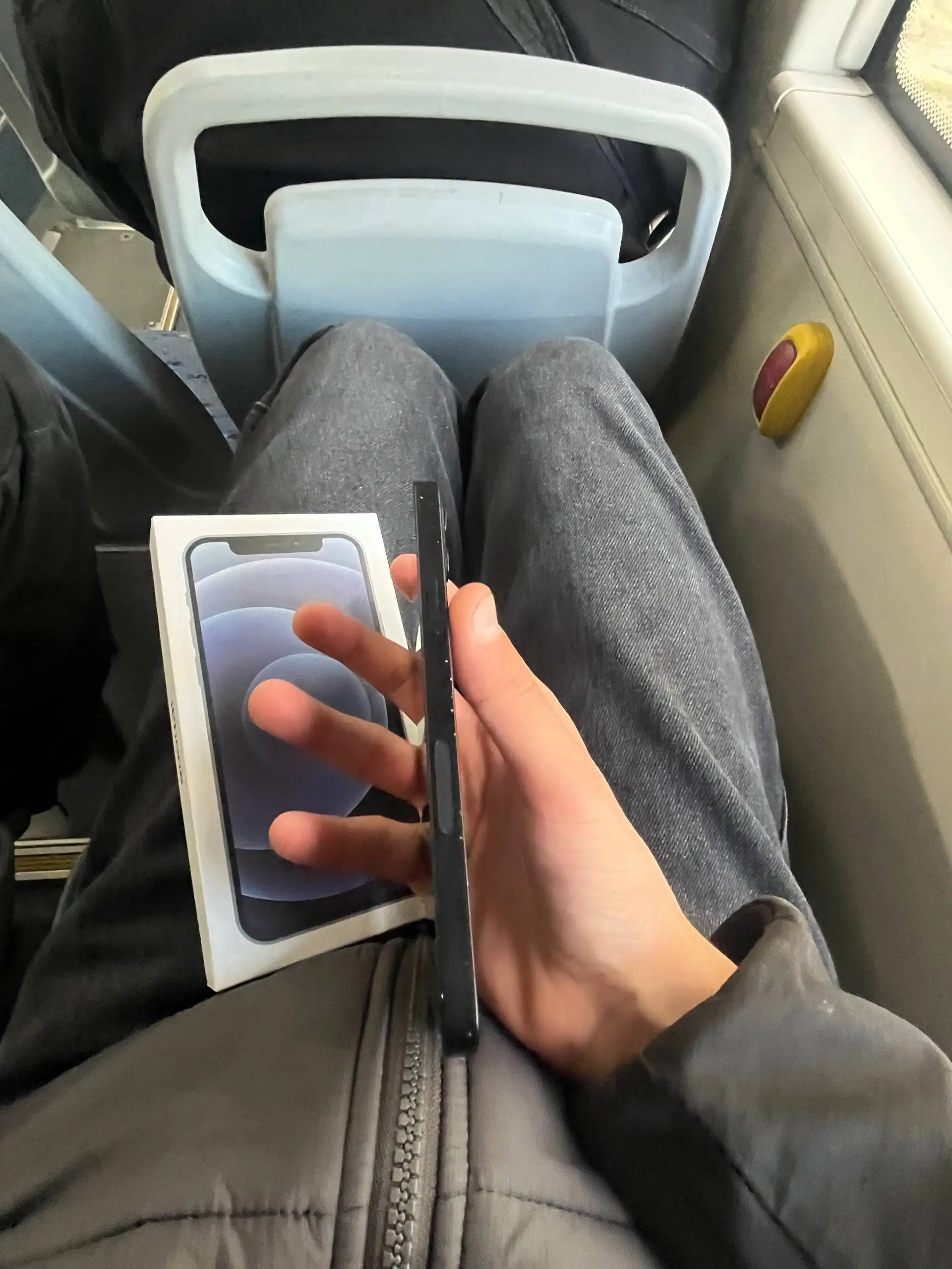 Продам iPhone 12 - Мобильные телефоны (Электроника) в Самара