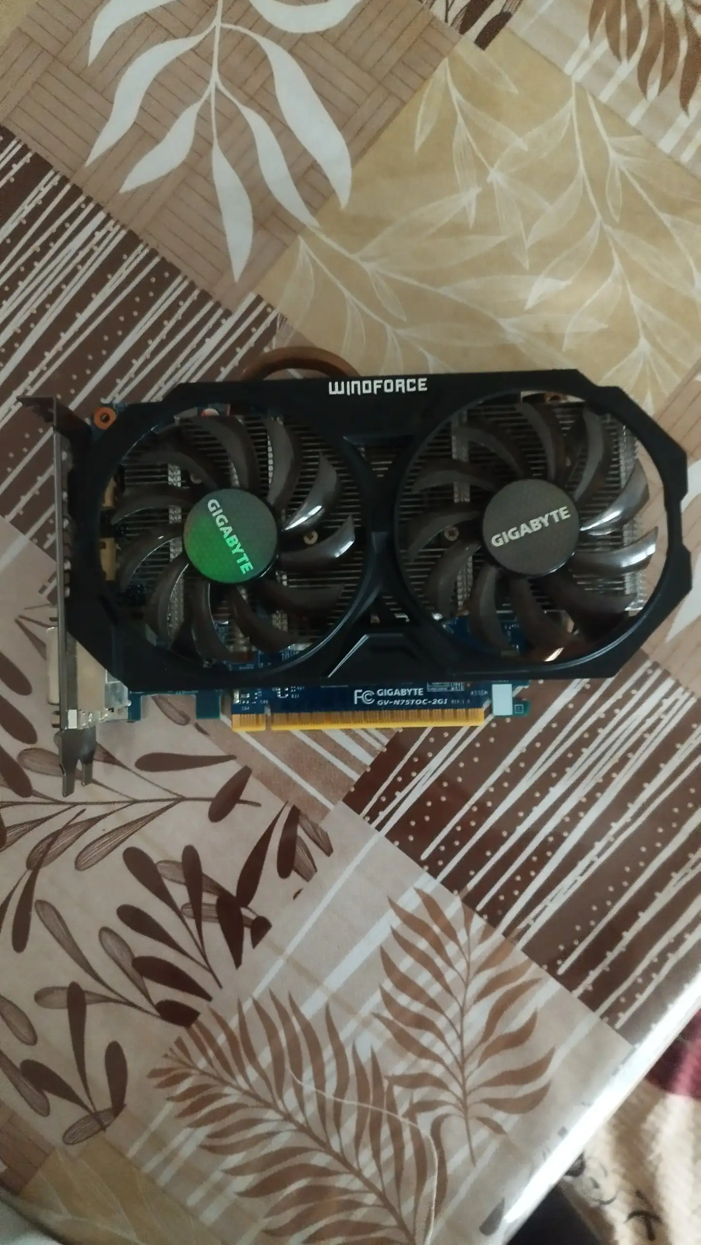 Geforce GTX 750 Ti и Phenom II - Комплектующие (Электроника) в Самара