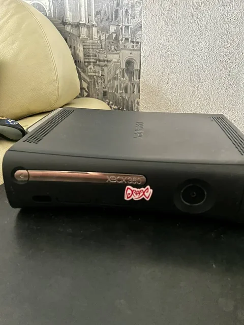 Xbox 360 с Kinect и Freeboot - Электроника в Самара