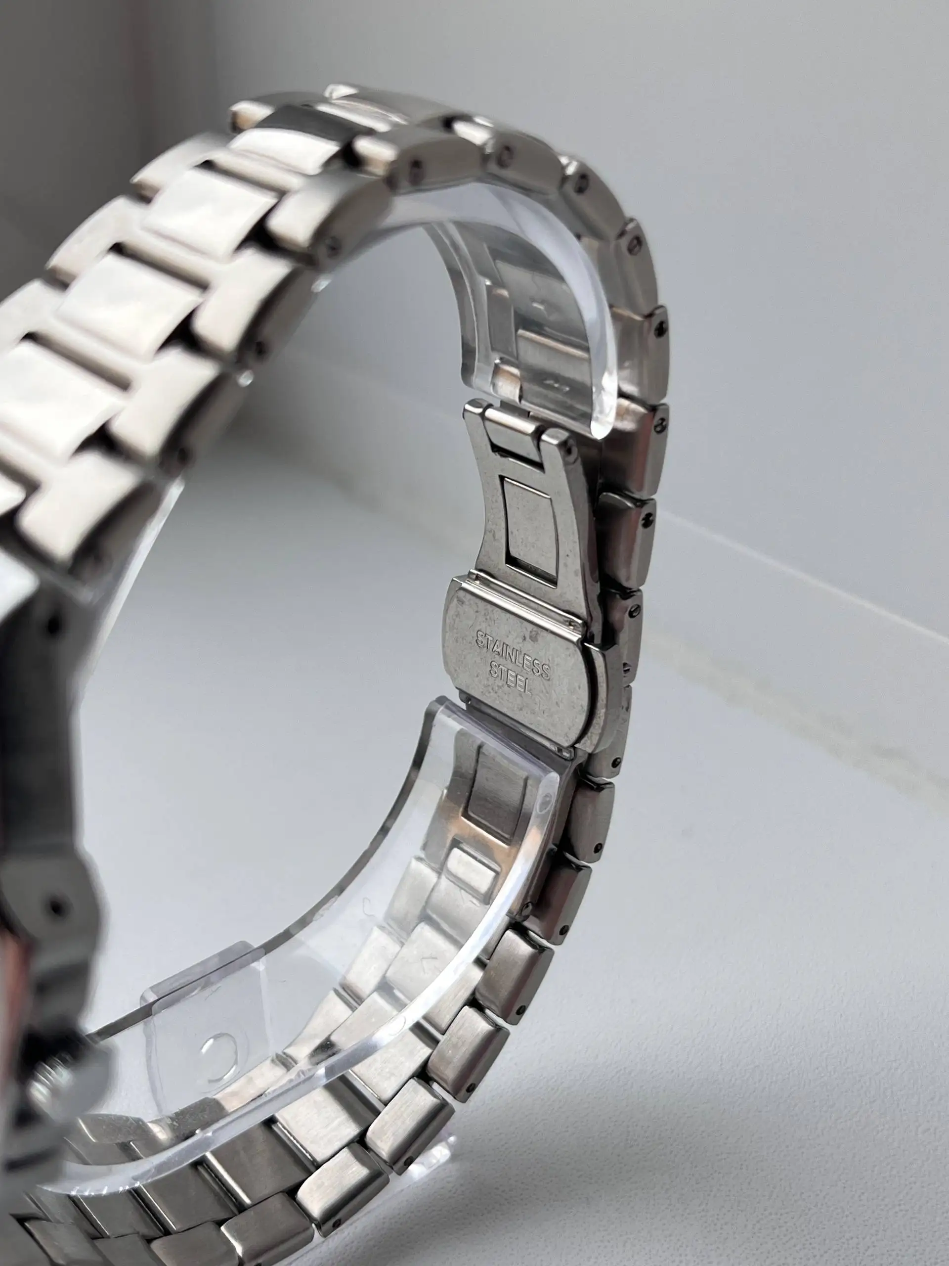Продам часы Patek Philippe и Apple Watch - Барахолка в Самара