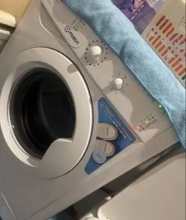 Стиральная машина Indesit 4 кг - Бытовая техника (Барахолка) в Самара