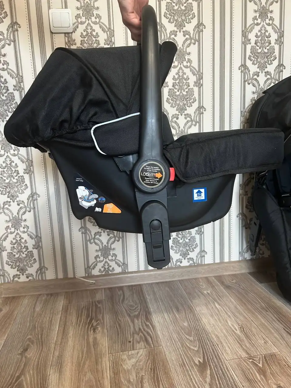 Коляска Luxmom 780 3 в 1 - Товары для детей в Самара