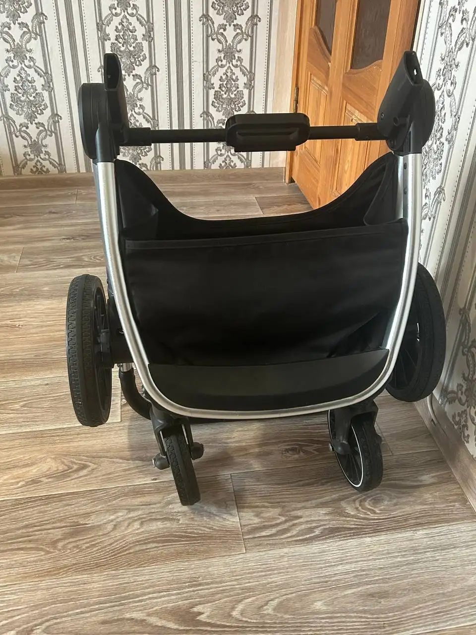 Коляска Luxmom 780 3 в 1 - Товары для детей в Самара