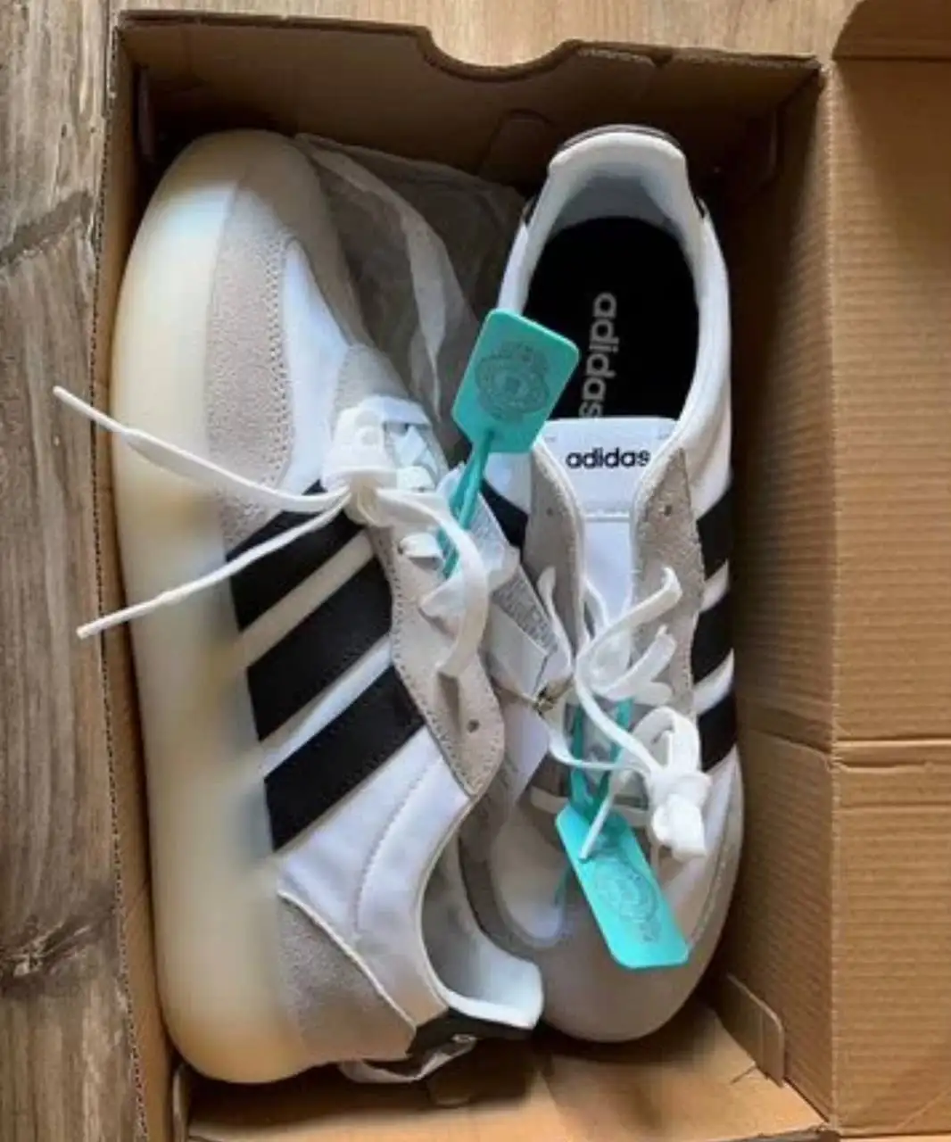 Оригинальные кроссовки adidas barreda decode - Обувь (Одежда) в Самара