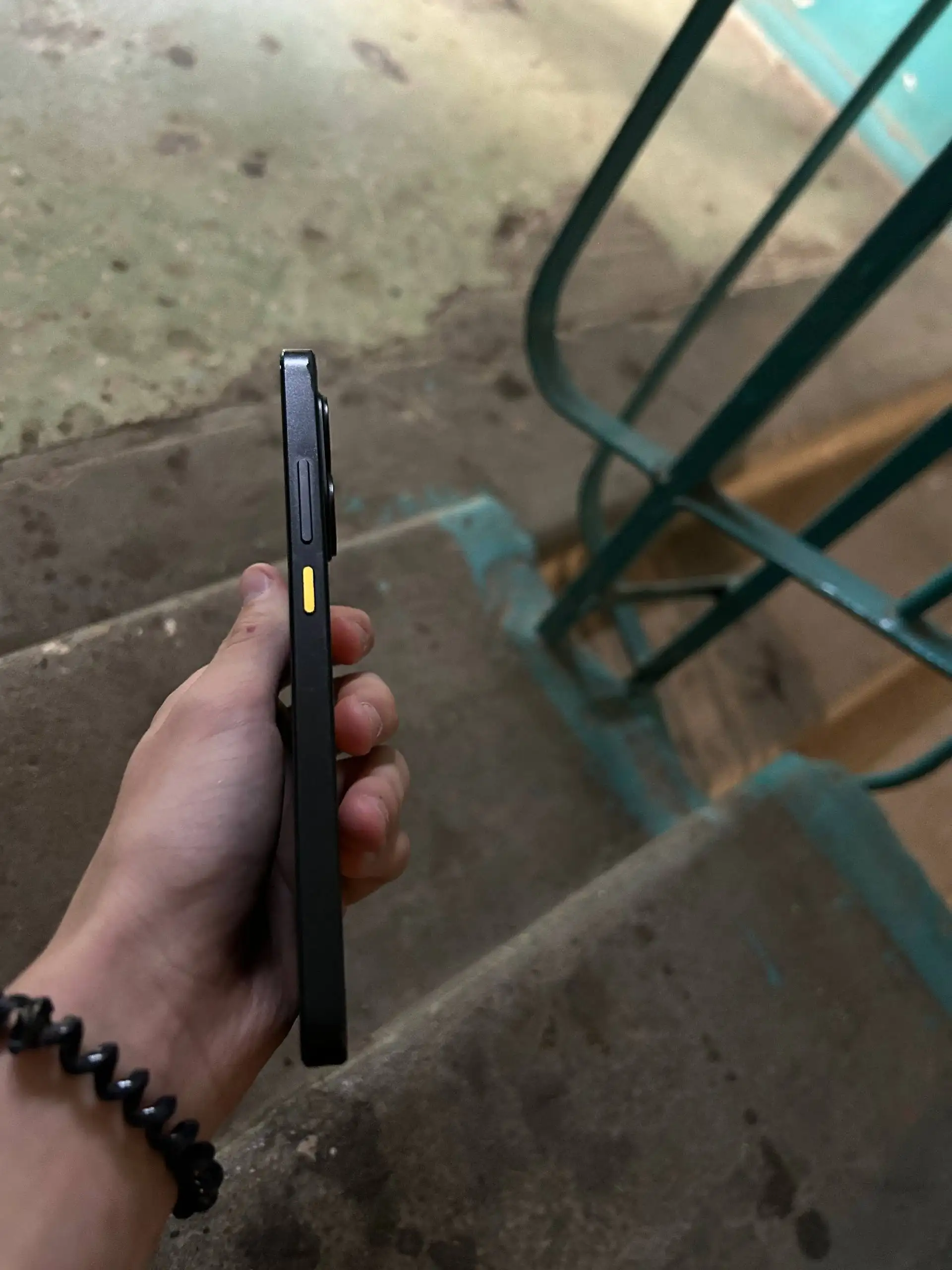Обменяю Poco X7 Pro на iPhone - Мобильные телефоны (Электроника) в Самара