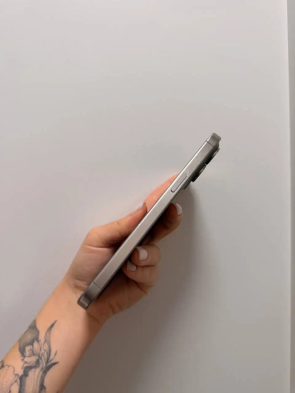 Продам iPhone 15 Pro Max - Мобильные телефоны (Электроника) в Самара