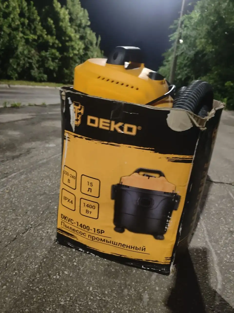 Продам промышленный пылесос DECO DKVC-1400-15P - Клининговое оборудование (Для дома и дачи) в Самара