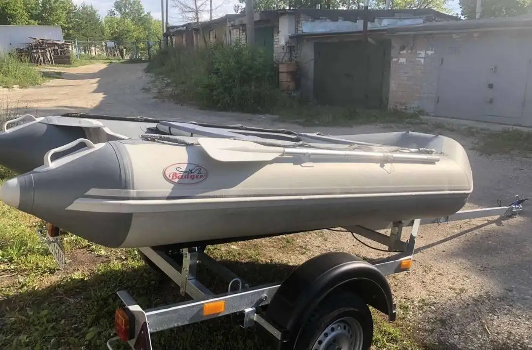 Продам моторную лодку Badger 340 с мотором Tarpon 9.9 - Лодки и моторы (Хобби и отдых) в Самара