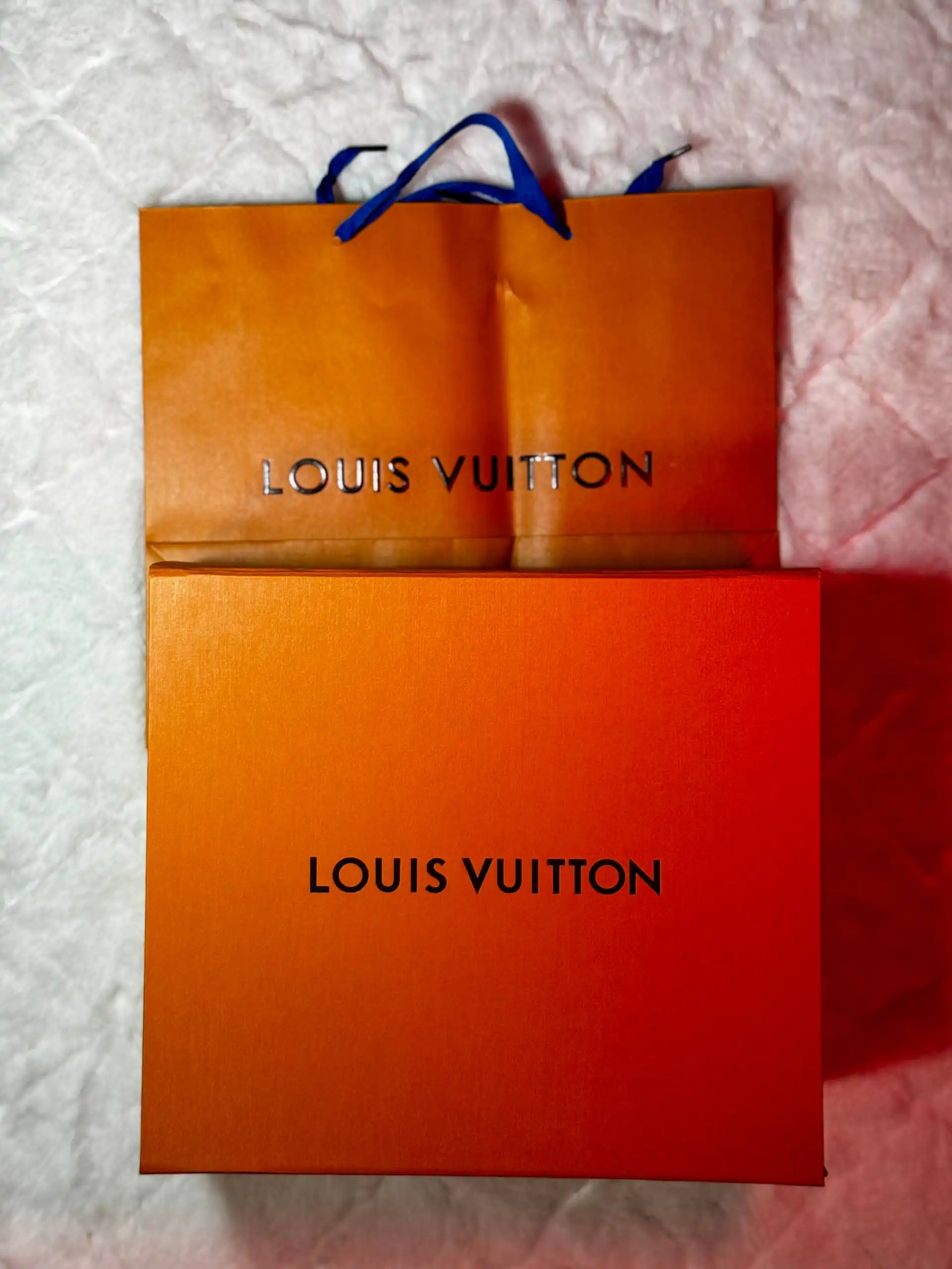 Продажа сумки Louis Vuitton Onthego