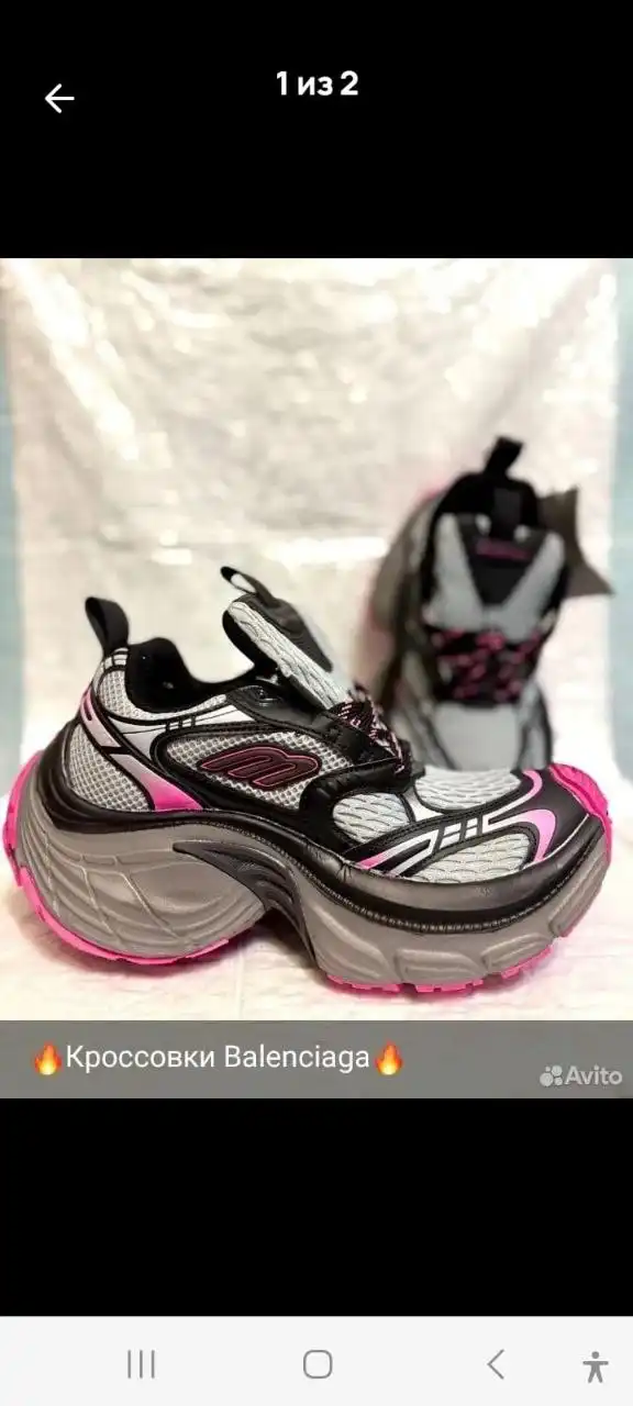 Брендовые кроссовки