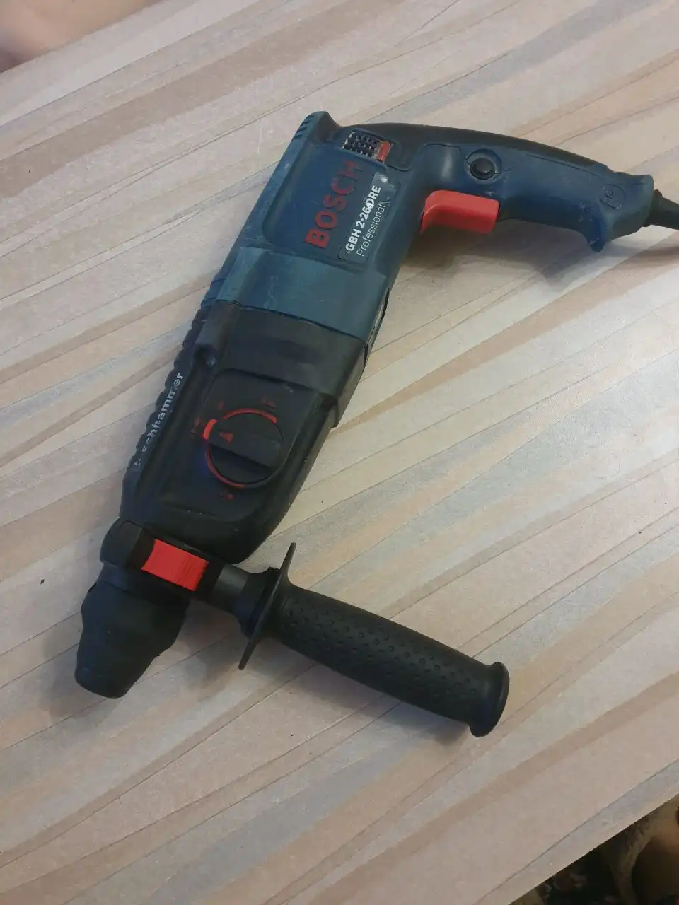 Перфоратор Bosch GBH 2-26 DRE