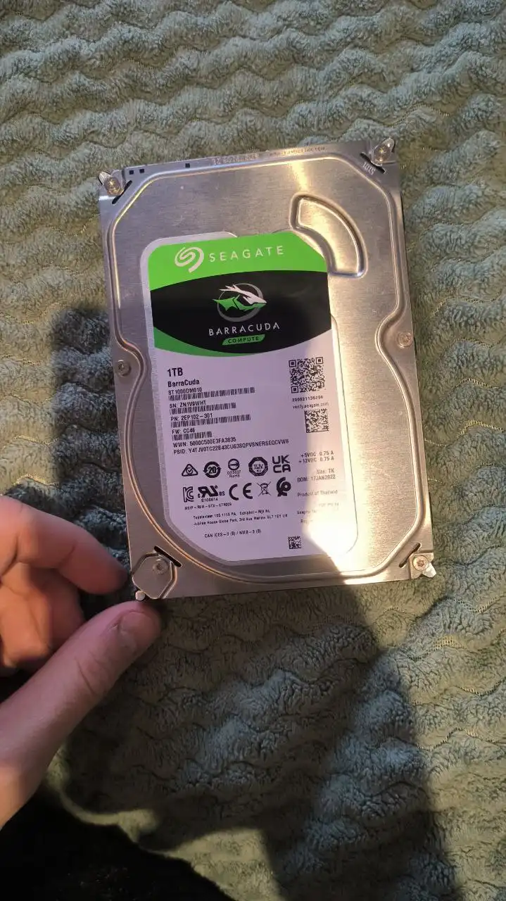 Продажа компьютерных комплектующих и запчастей в Челябинске