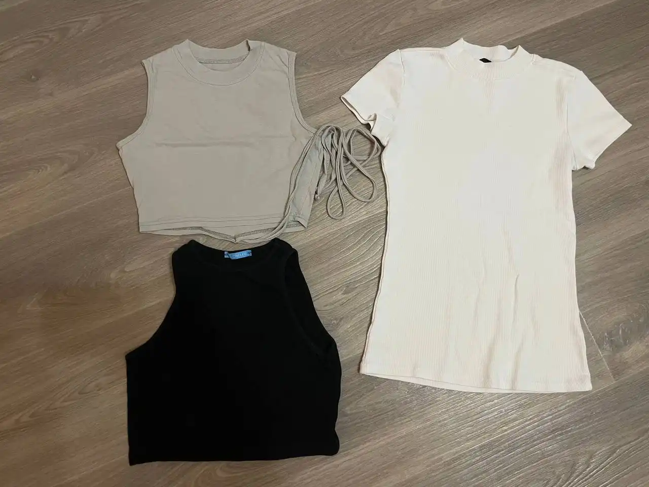 Одежда размер S