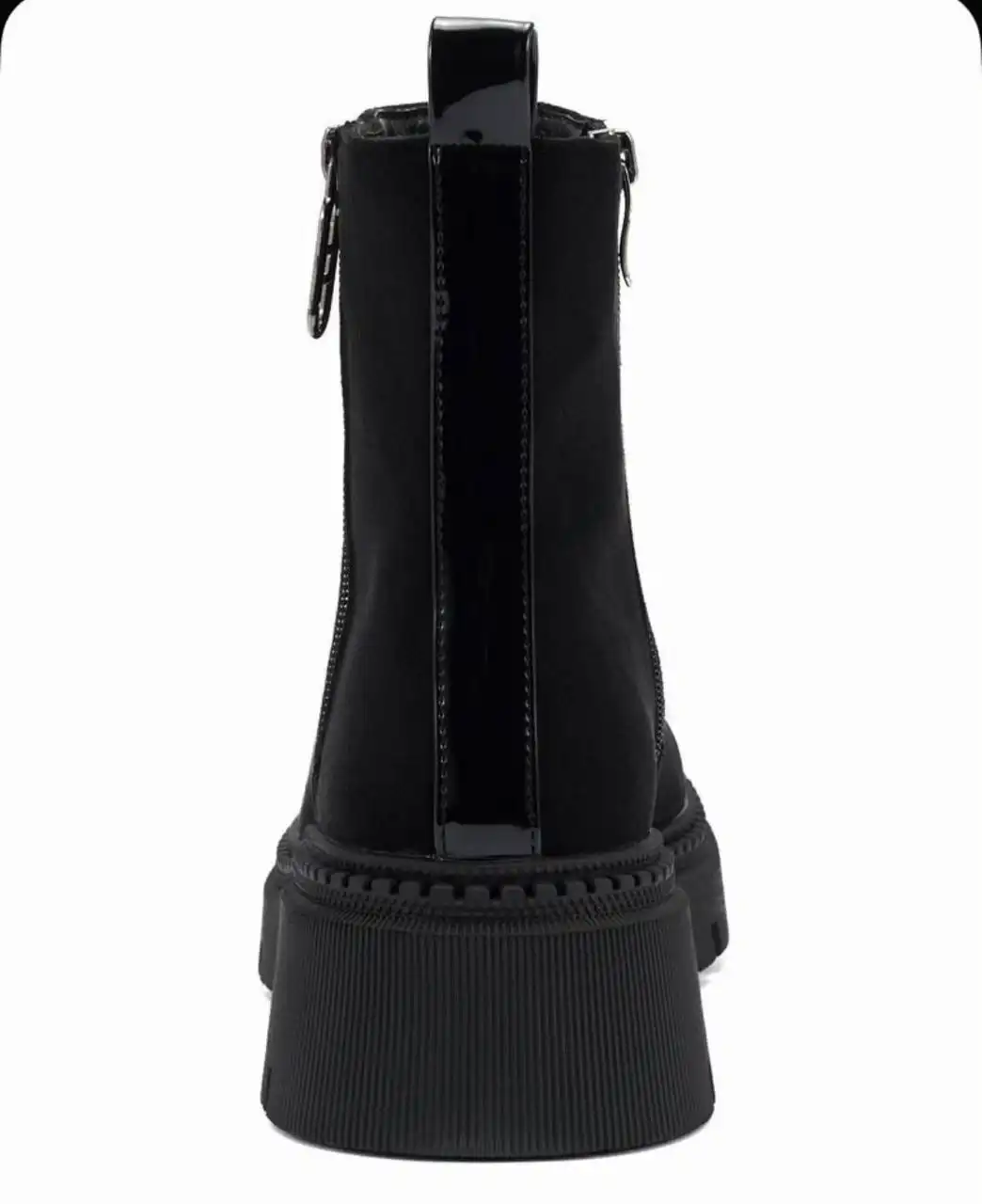 Продажа женских демисезонных ботинок