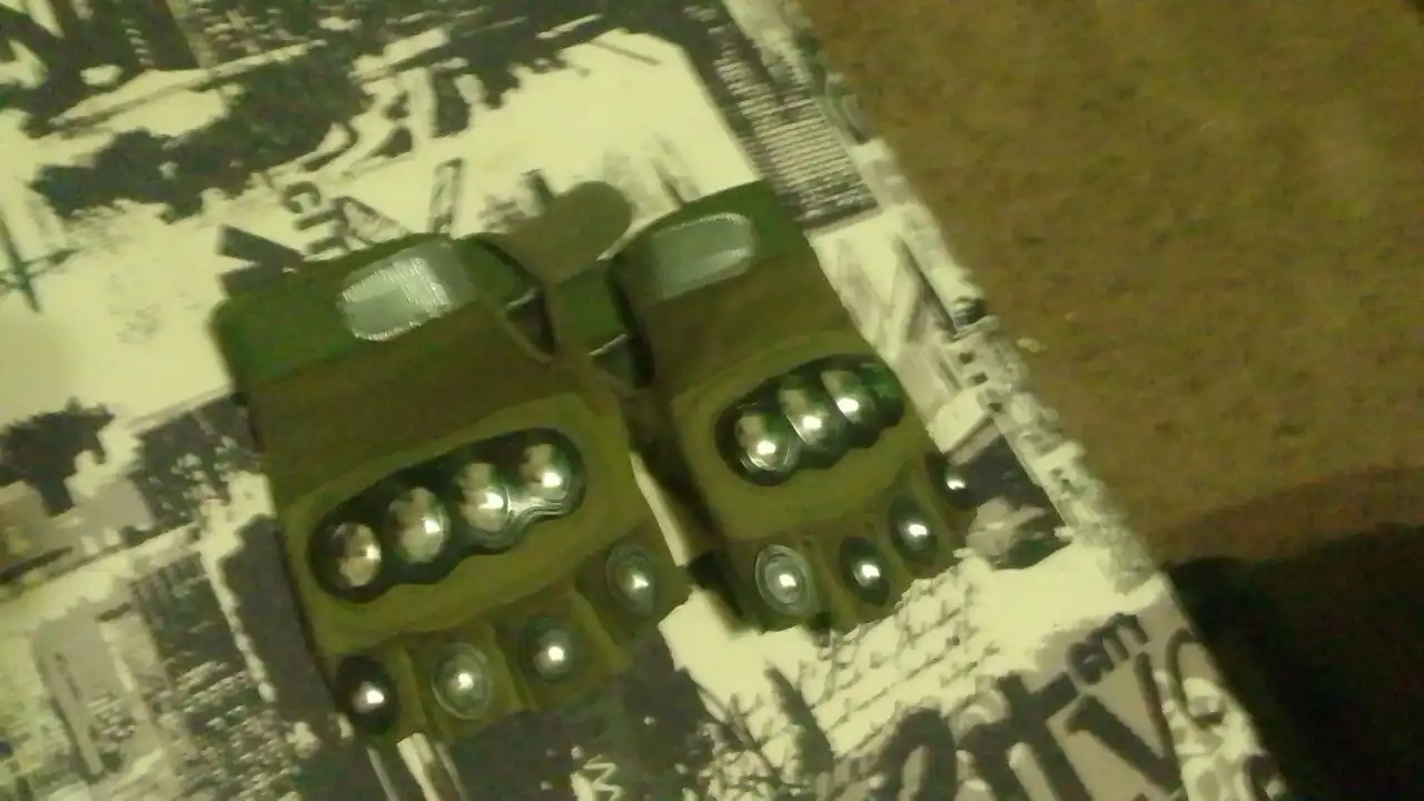 Перчатки тактические с усиленными металлическими вставками