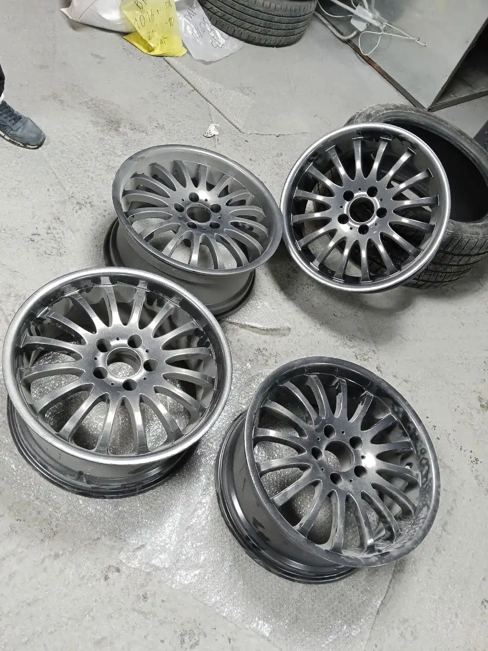 Продам 18 диски от Мерседеса