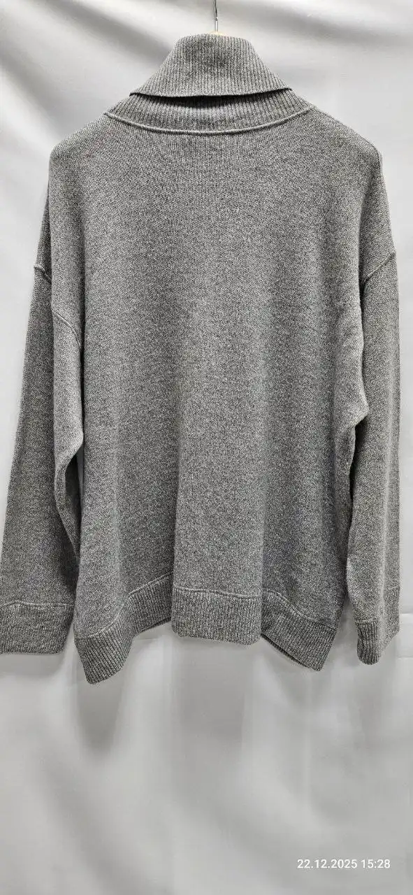 Кашемировый свитер