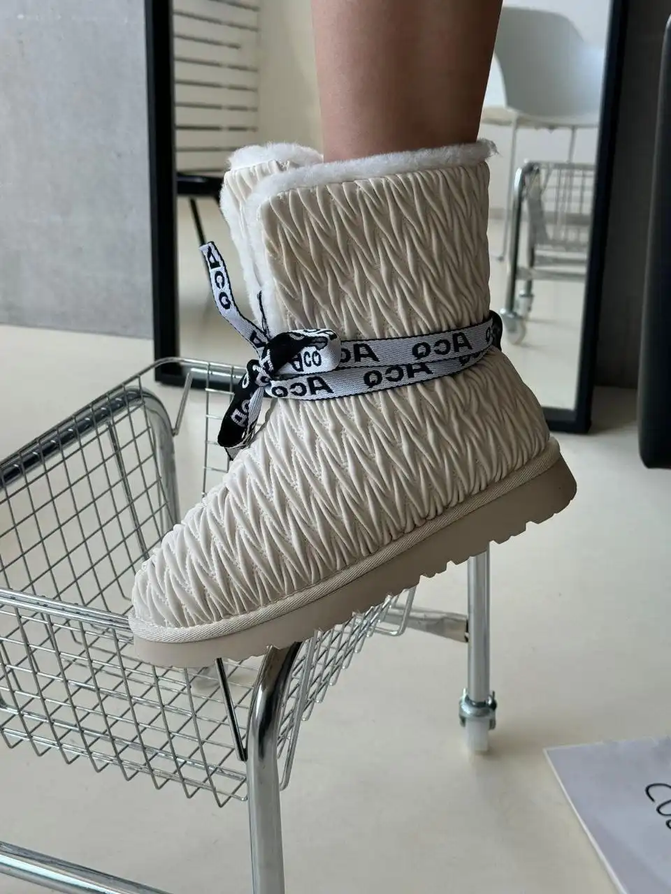 Новые угги размер 36 и 38