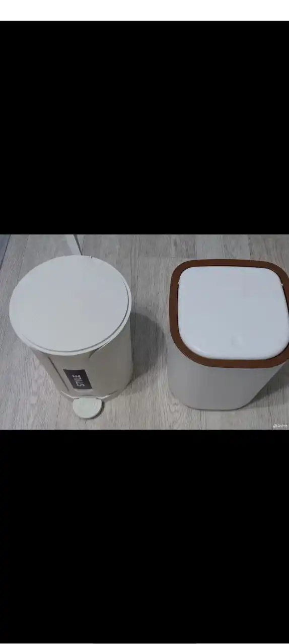 Мусорные ведра 7-8 литров с механическим открыванием