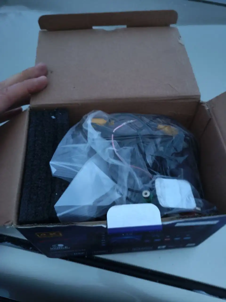 Продам оригинальную процессорную 2din магнитолу