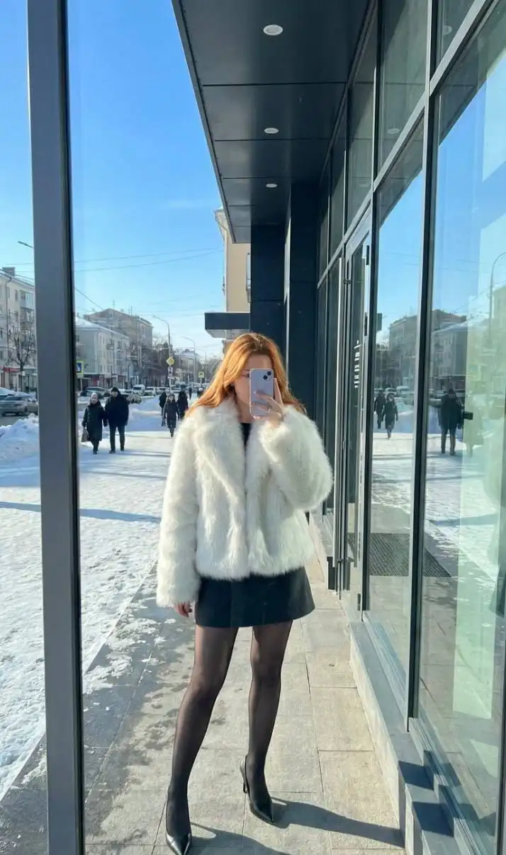 Продам шубку - Верхняя одежда (Одежда) в Челябинск