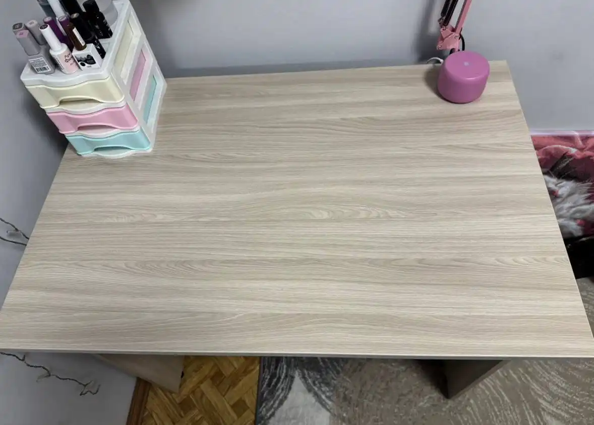 Стол и тумбочка на колесиках - Барахолка в Челябинск