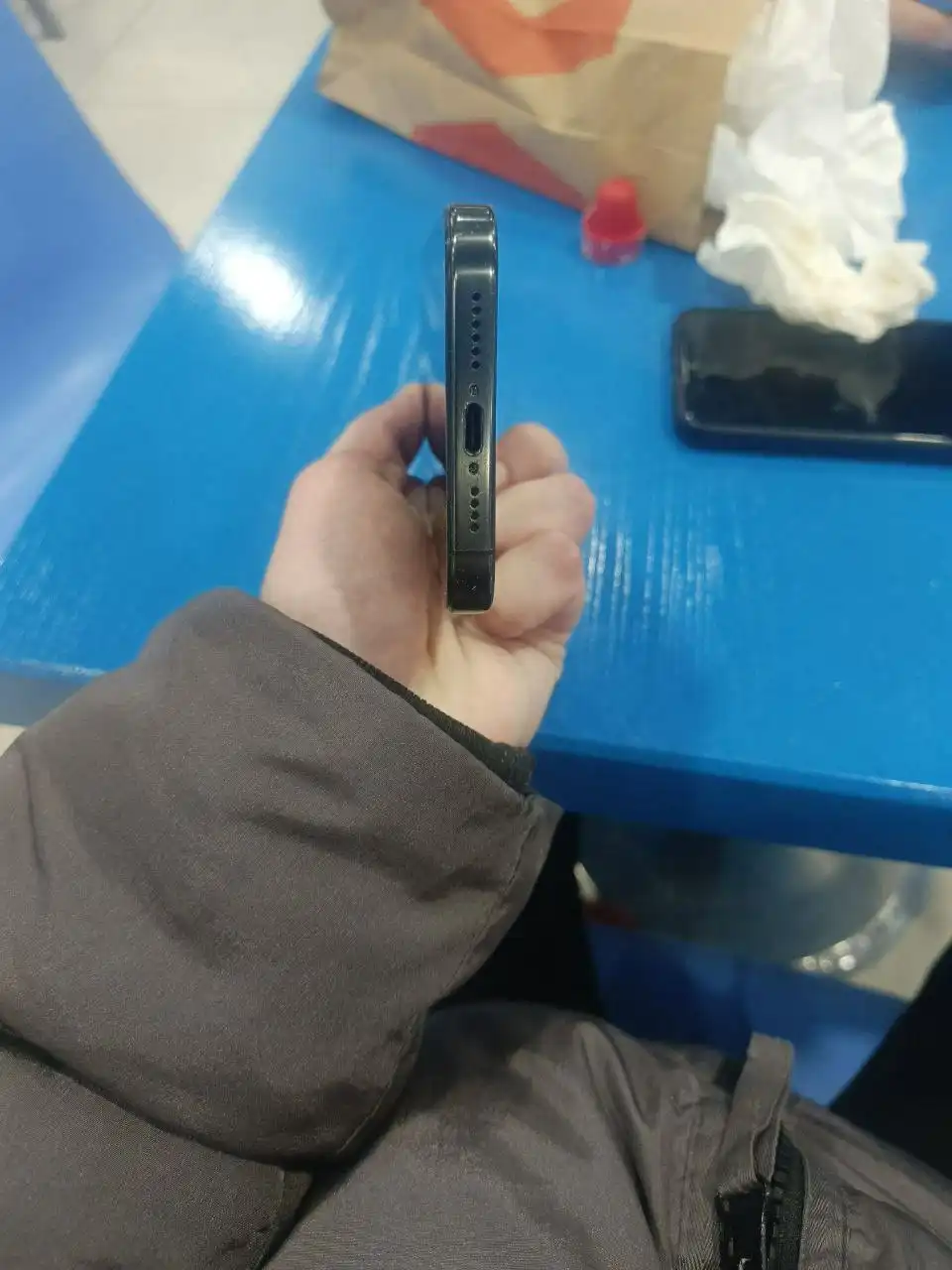 Айфон 15 про макс с заменой дисплея - Смартфоны (Электроника) в Челябинск