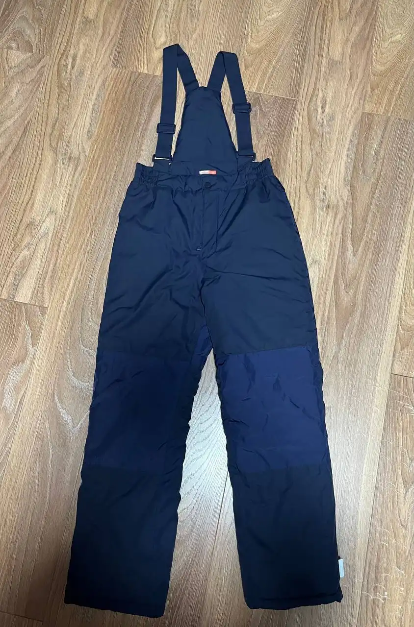 Продам детскую одежду: болоневые штаны и зимнюю куртку для мальчика - Детская одежда (Одежда) в Челябинск